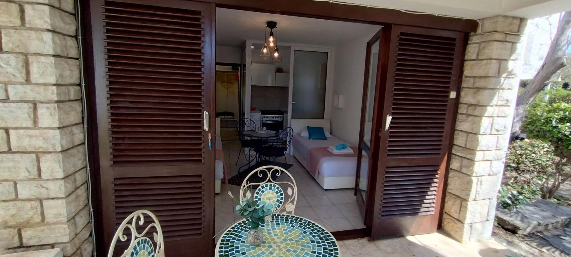 Apartmani Jessica Novalja Bagian luar foto